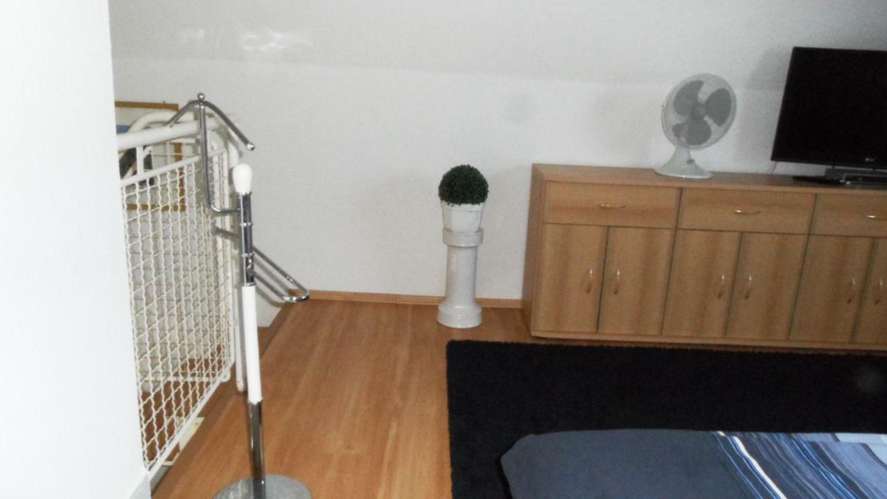 Ferienhaus Am Plattensee Balatonmáriafürdő Εξωτερικό φωτογραφία